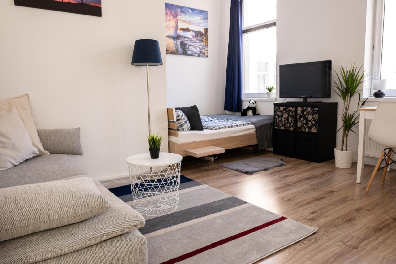 Fullhouse - Magdeburg - L36 Blue Apartment Exterior foto